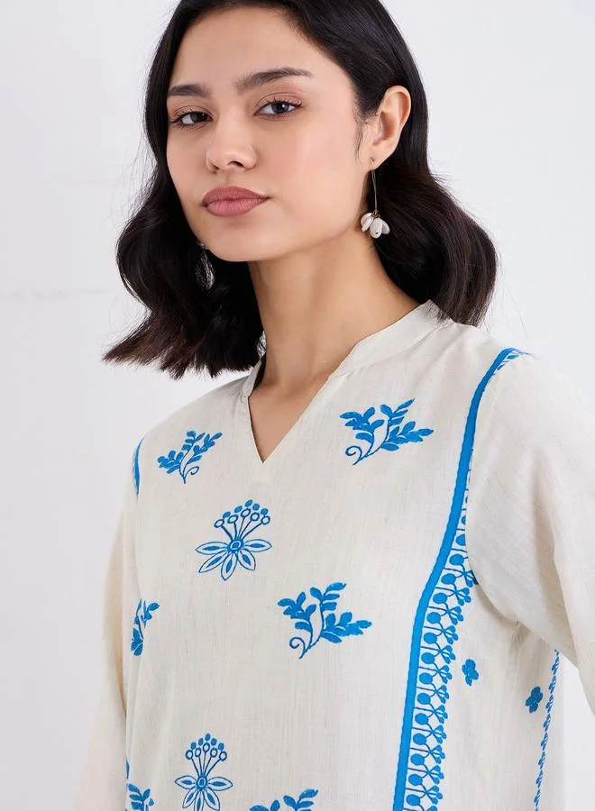 Amirah  Amirah Placement Print Notch Neck A-Line Jalabiya for Women | Best Price UAE
