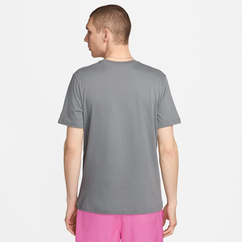 Nike Men's Sportswear T-Shirt