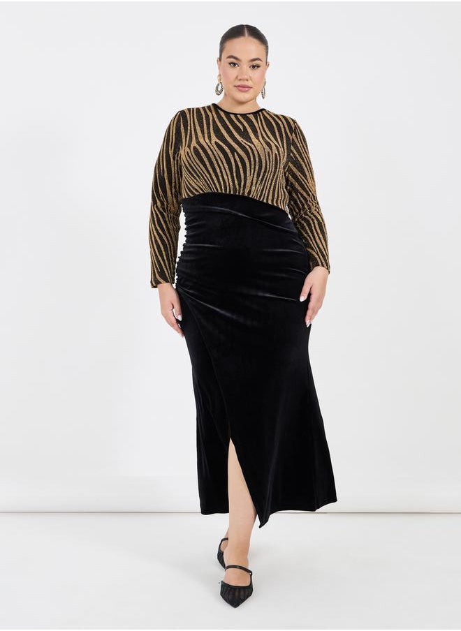 Styli Plus Size Self Design Bodycon Maxi Dress  - Image 4