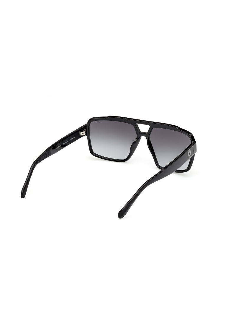GUESS Gu0022301B61 Wayfarers Sunglasses  - Image 5