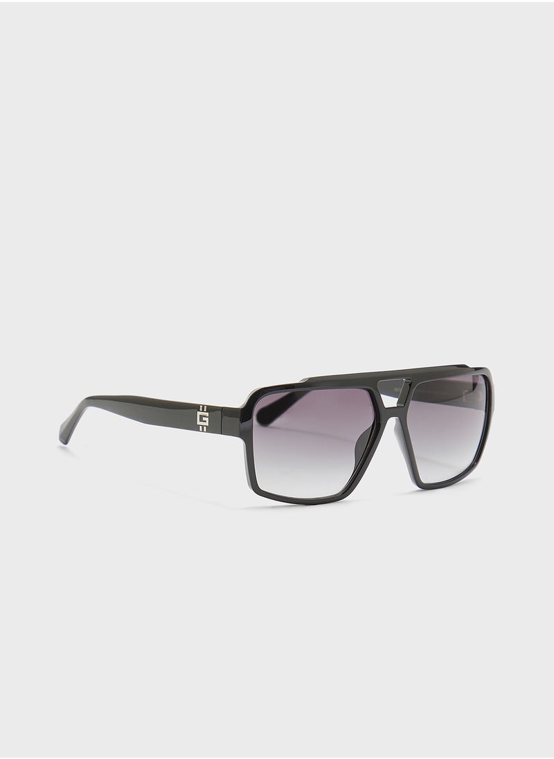 GUESS Gu0022301B61 Wayfarers Sunglasses  - Image 1