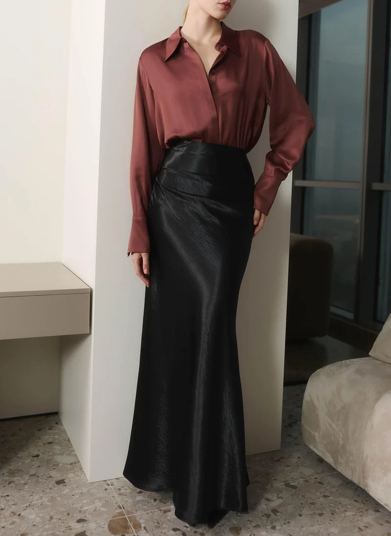 Lichi Floor-length maxi skirt in crinkled satin