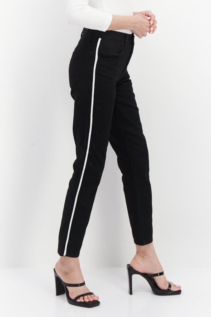 Blank NYC Women Skinny Fit Dark Wash Stretchable Jeans, Black - Image 2