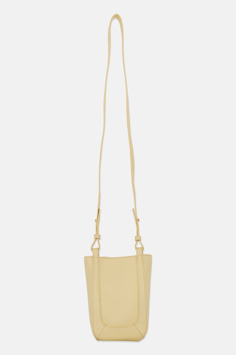 ESPRIT حقيبة كتف نسائية بشعار العلامة التجارية 19 سم ارتفاع x 12 سم طول x 6 سم عرض، صفراء - Image 2