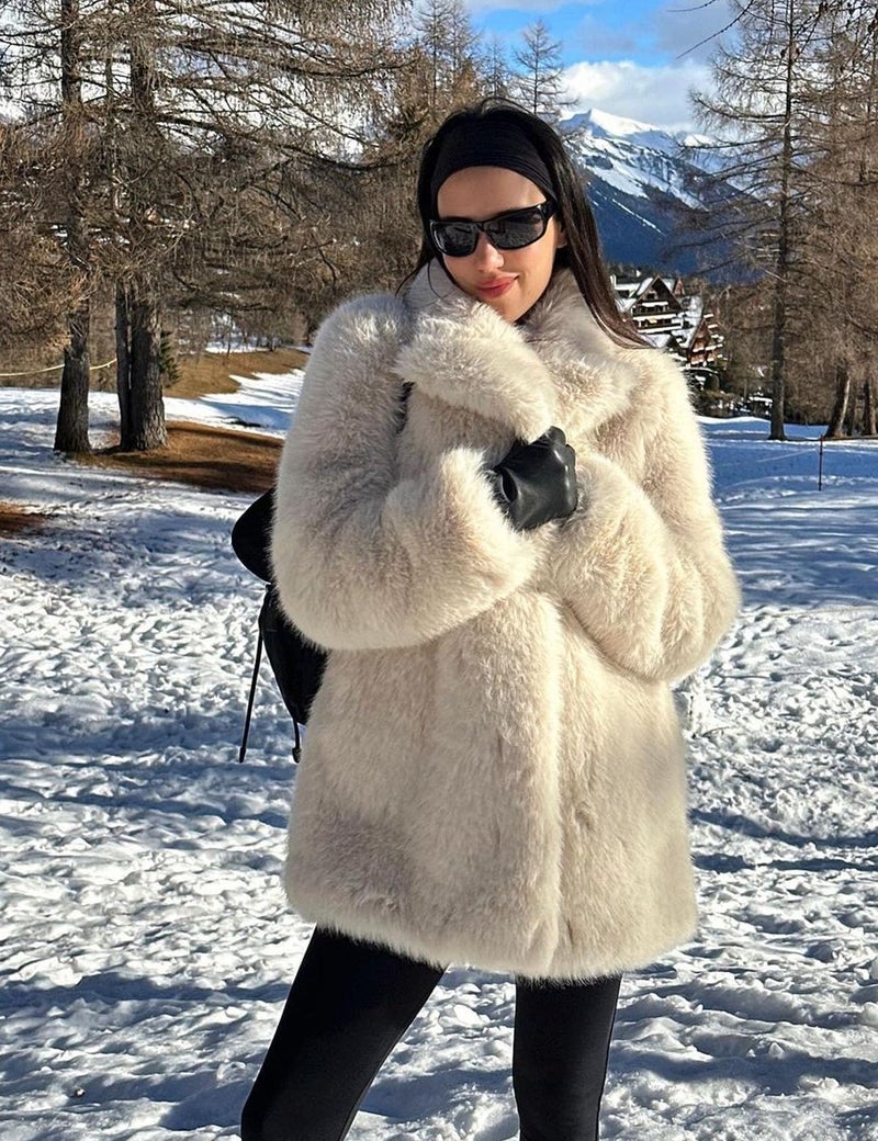 Flygo Womens Long Faux Fur Coats Fluffy Faux Fur Jacket Long Sleeve Lapel Furry Coats Fuzzy Winter Jacket(Beige-L) - Image 3