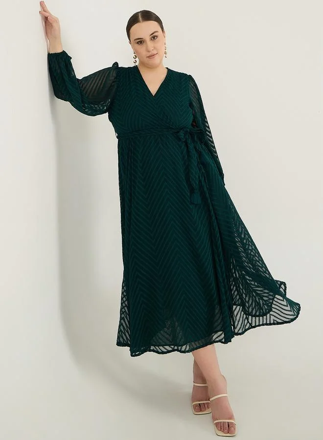 Femmella Femmella Plus Size Chevron Dobby V-Neck Wrap Midi Dress