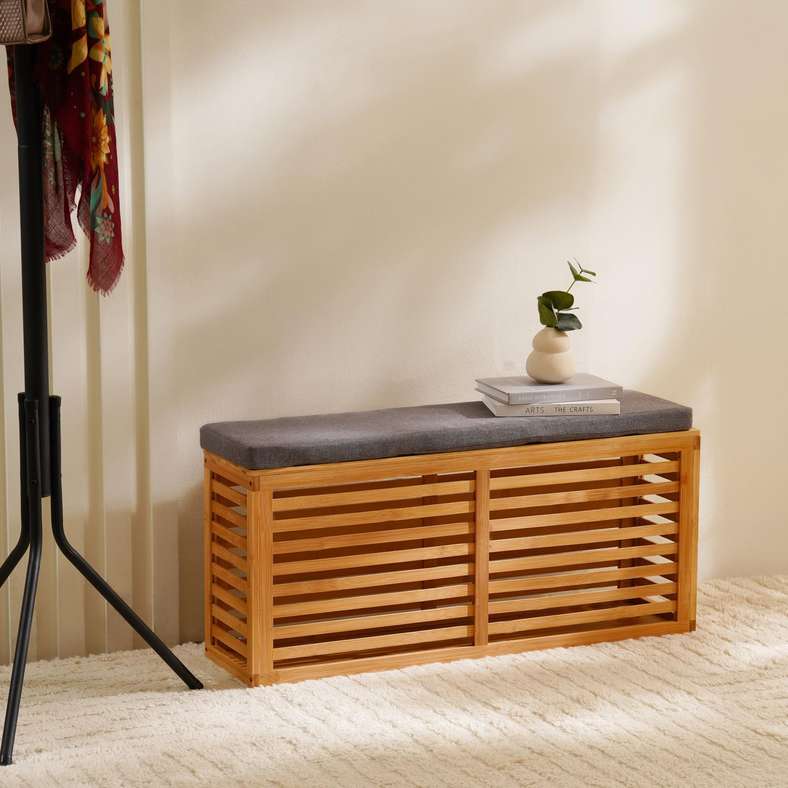 Pan Home مقعد تخزين من الخيزران الطبيعي مع وسادة رمادية