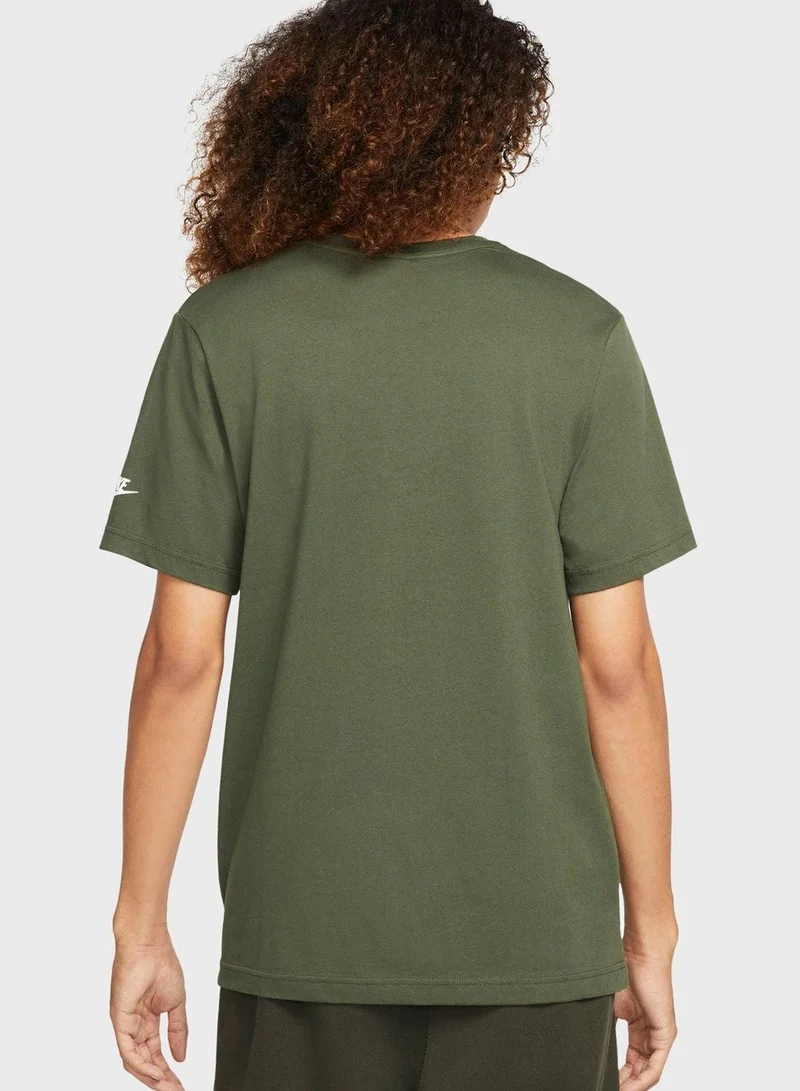 Nike Men's Sportswear T-Shirt