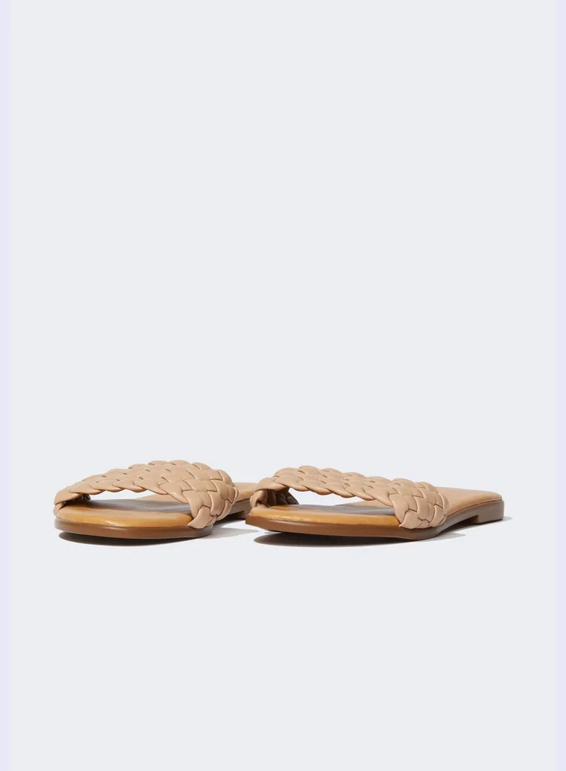ديفاكتو Woman Casual Flip flop