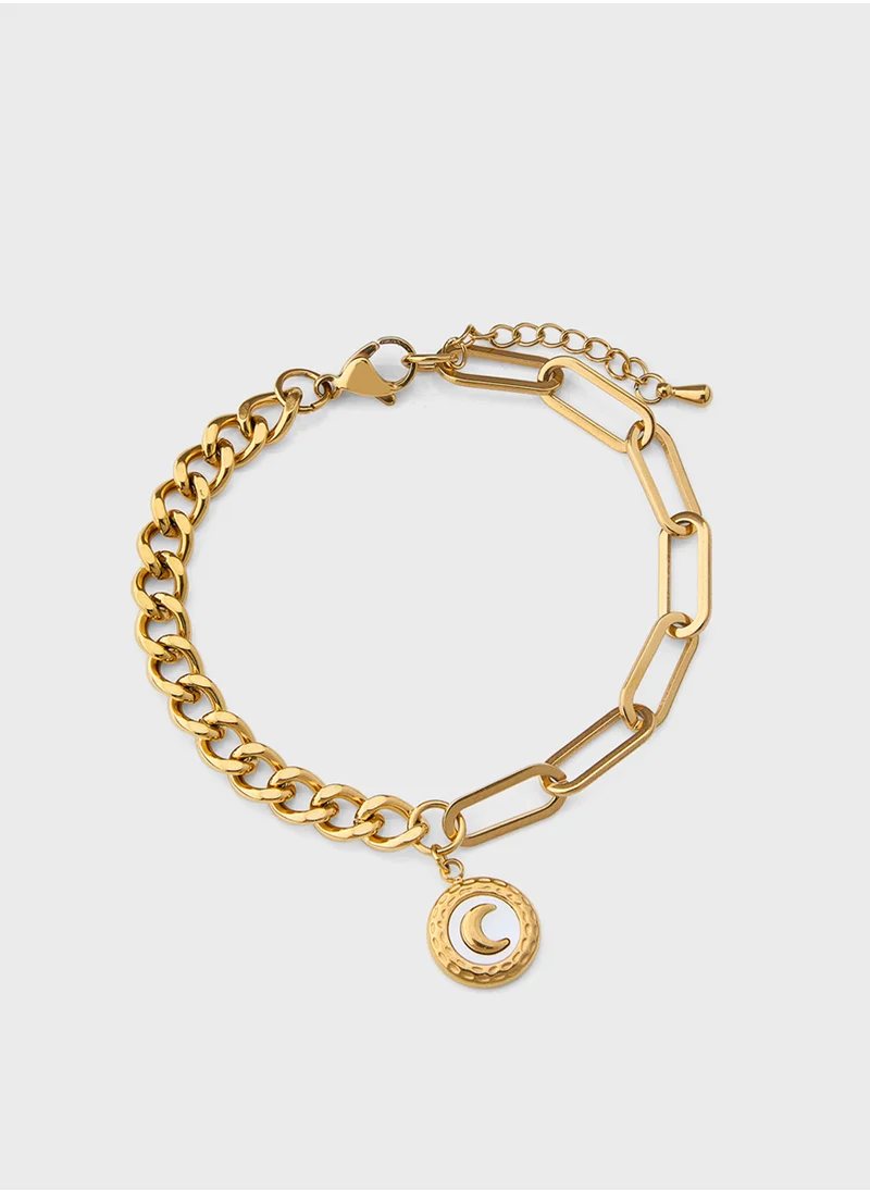 Staurtz Cresent Moon Bracelet