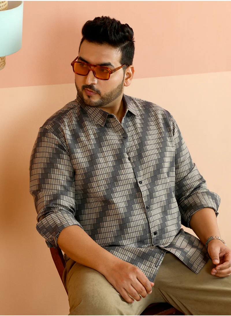 انستافاب بلس Instafab Plus Men's Grey & Beige Gradient-Slant Woven Shirt For Casual Wear | Spread Collar | Long Cuffed Sleeves | Button Closure | Plus Size Shirt Crafted With Comfort Fit For Everyday Wear