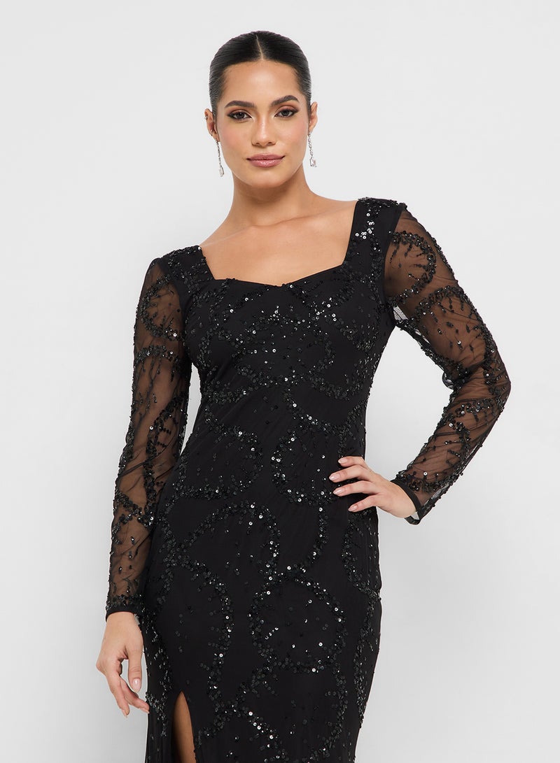 Namshi x Sweetheart Neckline Embellished Evening Dress  - Image 3