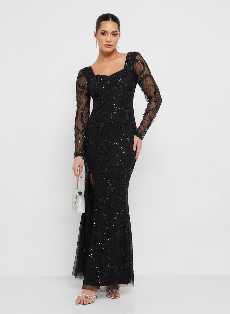 Namshi x Sweetheart Neckline Embellished Evening Dress  - Image 5