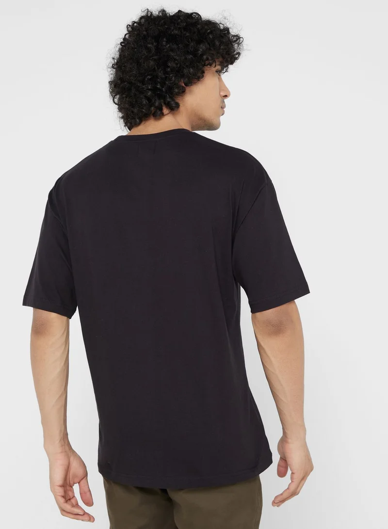 سفنتي فايف Contrast Printed T Shirt