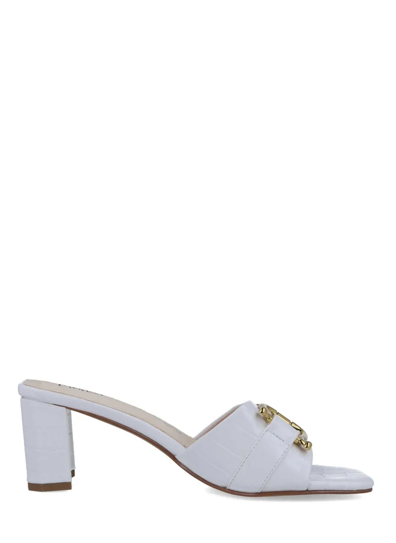 MENBUR One Strap Low Heel Sandals