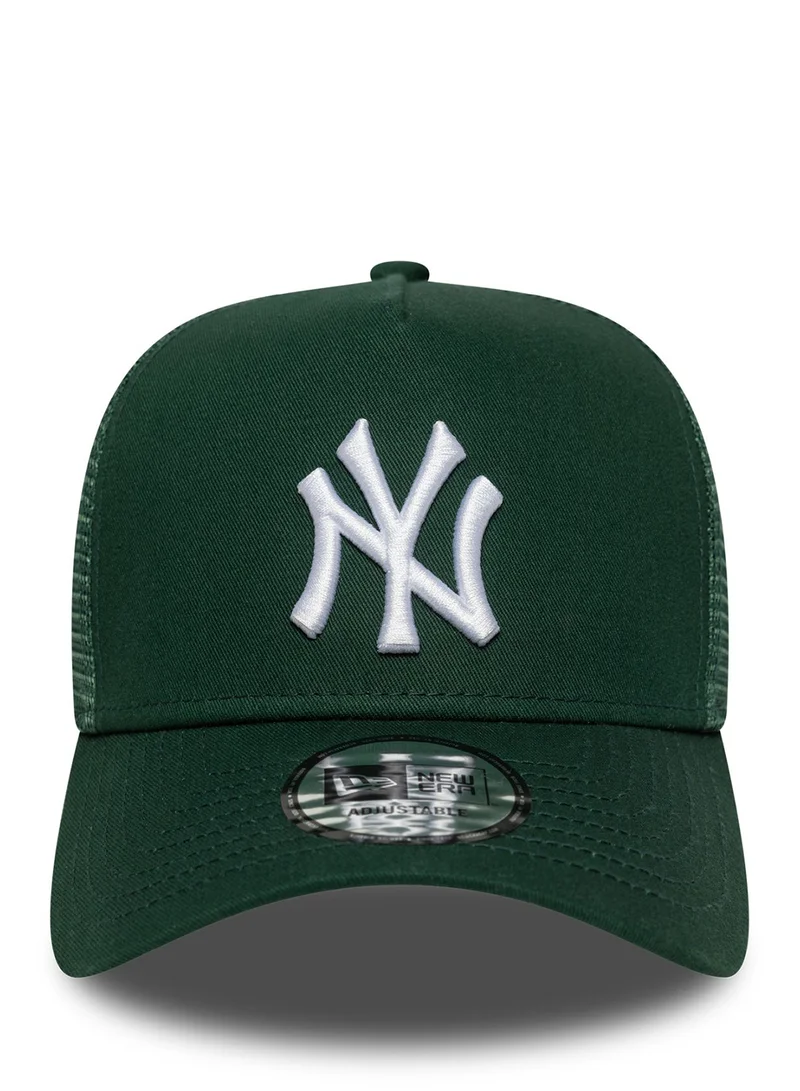 نيو ايرا New York Yankees League Essential Trucker Cap