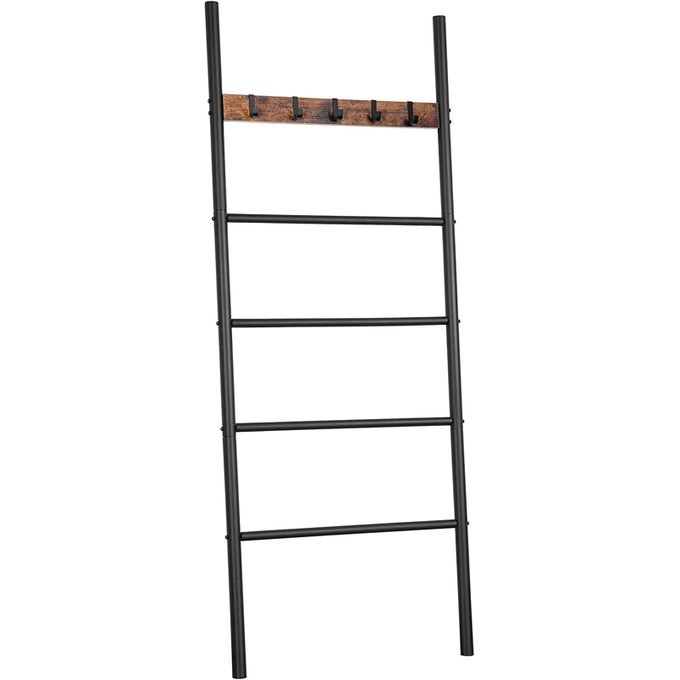 TOWEL RACK BLANKET LADDER LEANING LADDER RACK BATHROOM TOWEL RACK WITH 5 CROSSBARS AND 5 HOOKS STRONG STORAGE FUNCTION METAL FRAME STABLE INDUSTRIAL RUSTIC BROWN AND BLACK EBF60CJ01