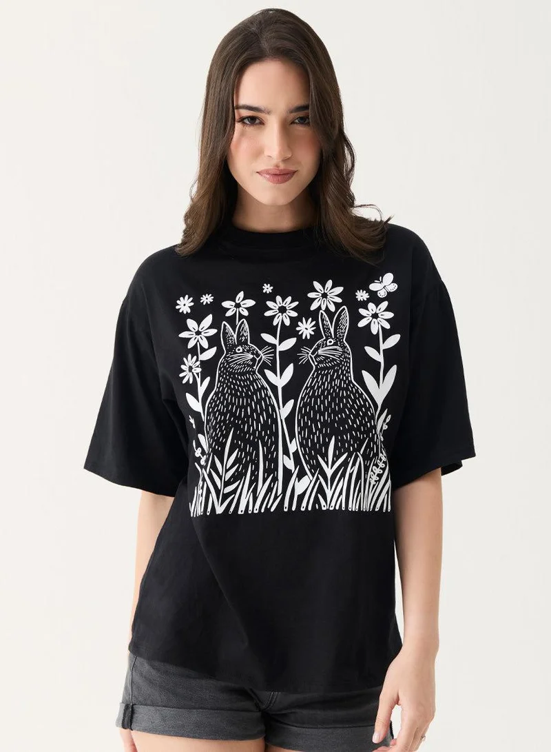 Zigzag Bunny Printed Black Oversized T-shirt