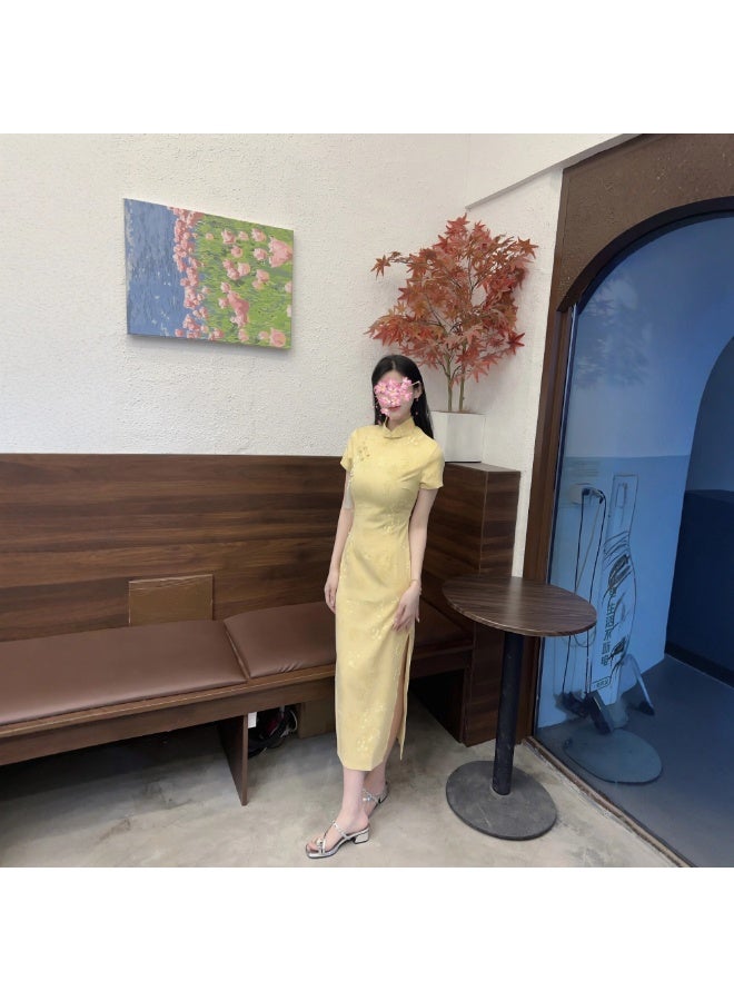 Light Yellow Neo‑Chinese Long Improved Qipao Dress, Bamboo‑Plum Jacquard Short Sleeve Side Slit Vintage Cheongsam for Daily Wear - Image 4