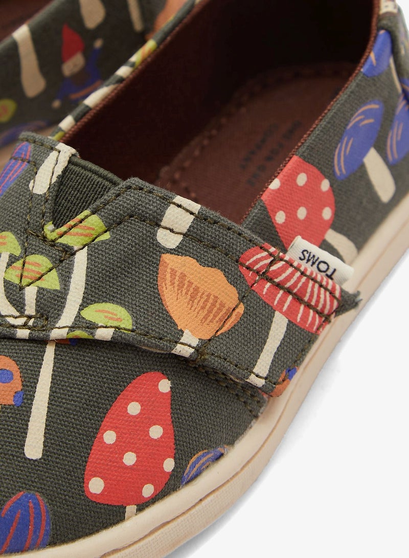 TOMS Kids Casual Slip Ons - Image 4