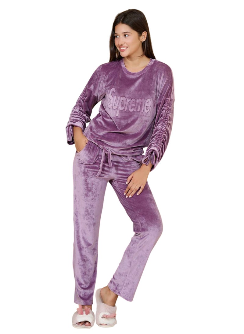 SUPREME Winter Pyjama Set - Image 3
