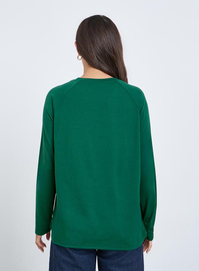 ستايلي تيشيرت بطبعة كتابة وأكمام ريجلان - Image 4