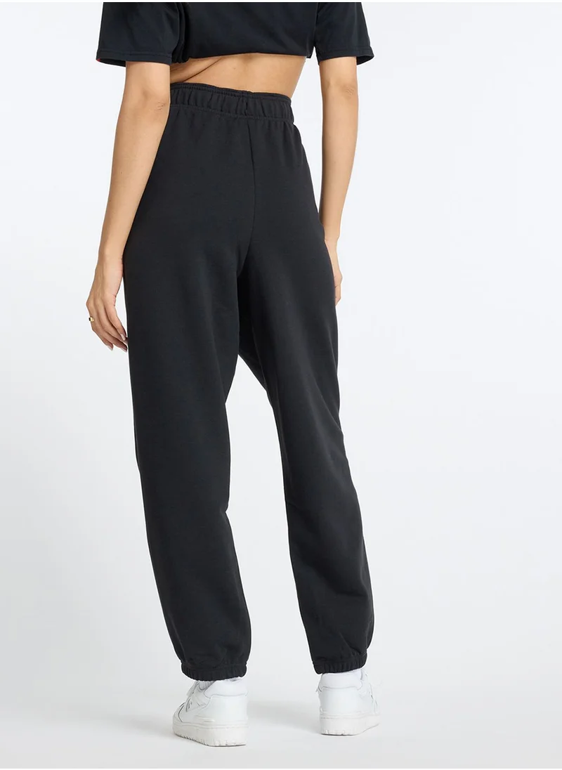 نيو بالانس Essentials French Terry Sweatpants