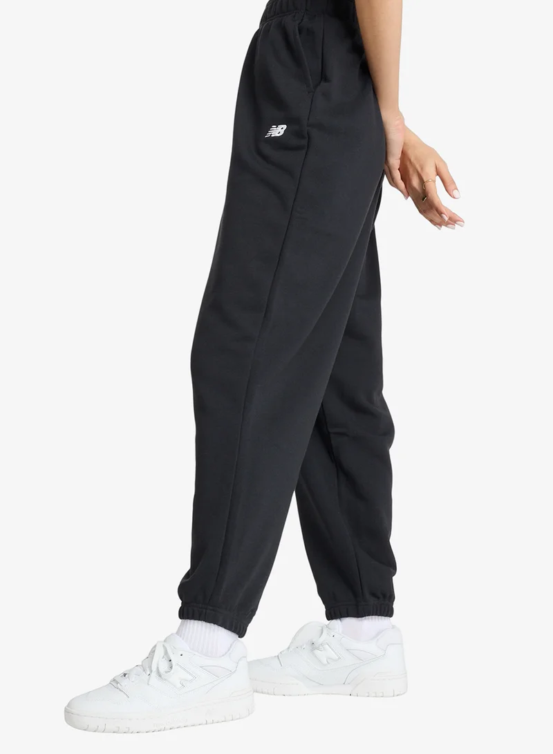 New Balance black Essentials French Terry Sweatpants for Women | Best Price UAE