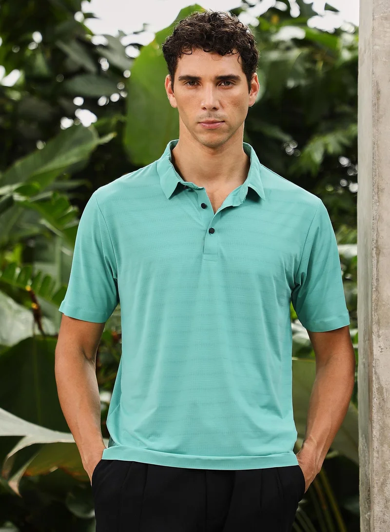 كامبوس سوترا تيشيرت بولو رجالي بنسيج مضلع متدرج بياقة مدببة وأكمام قصيرة عادية وزر نصفي وحافة مستقيمة بلون سادة من نسيج محبوك للاستخدام اليومي والكاجوال بلون أخضر مائي