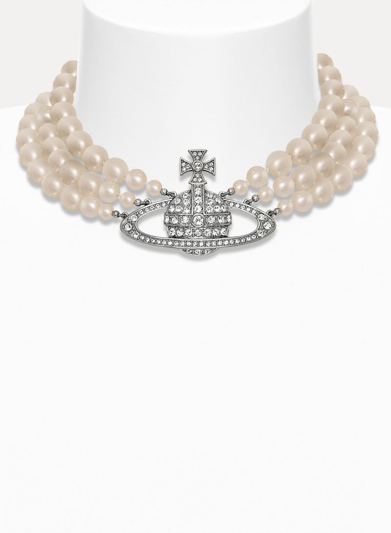 فيفيان ويستوود قلادة لؤلؤية بارزة بثلاثة صفوف - Image 1