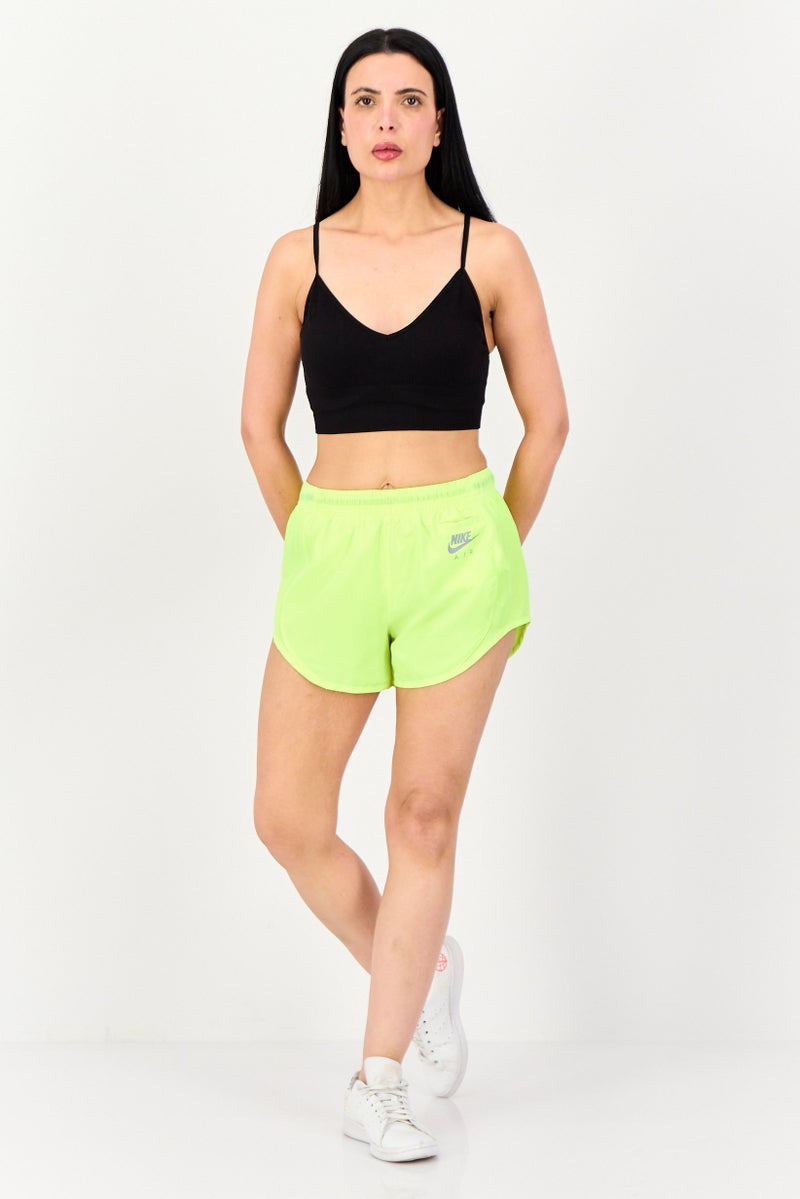 Nike شورتات جري رياضية للنساء، أصفر نيون - Image 4