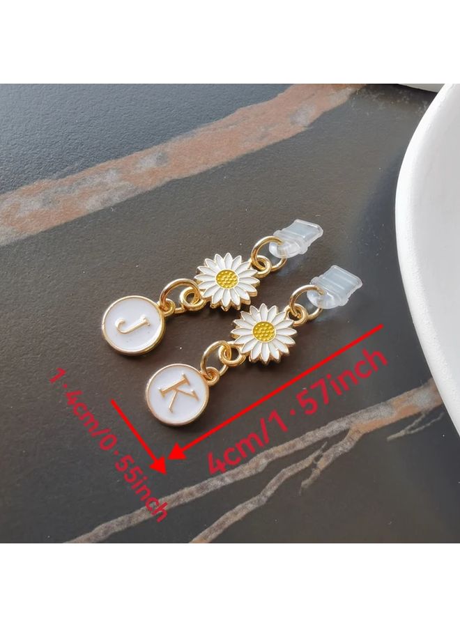 Creative Daisy Sunflower Letter B Phone Dust Plug Type C Interface Fashion Accessory - Image 3