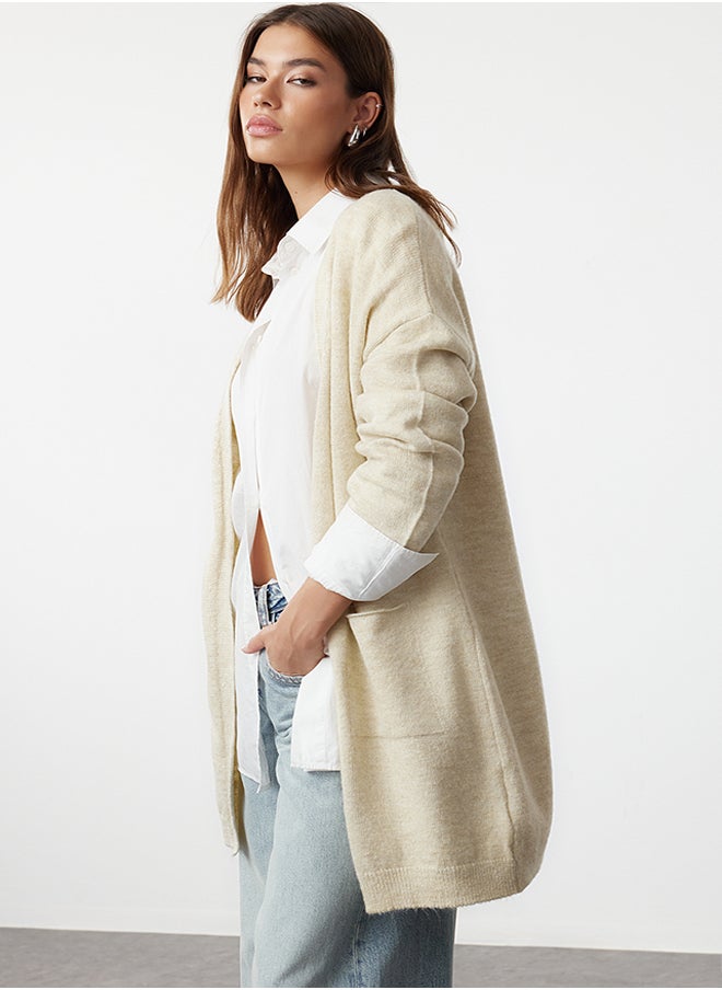 trendyol Pocket Detailed Knitwear Cardigan TWOAW24HI00381  - Image 2