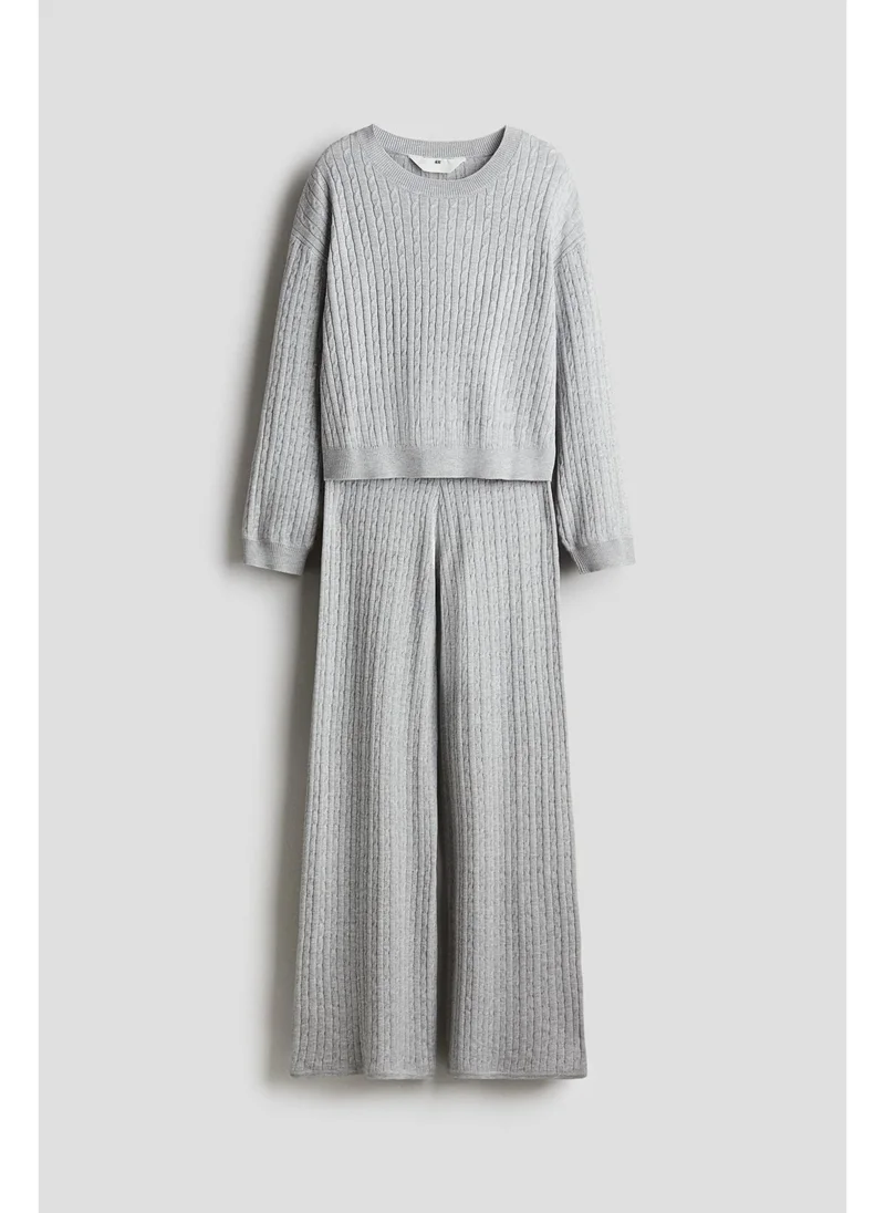 H&M 2-piece knit set