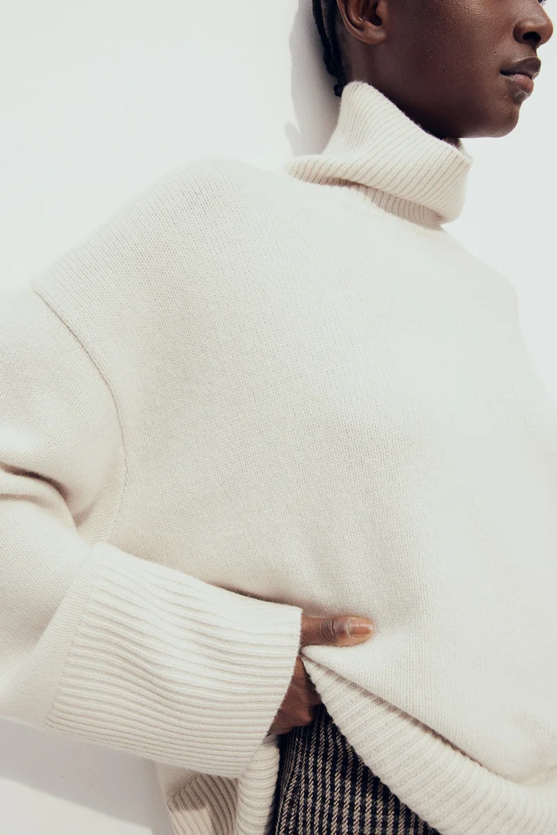 اتش اند ام Cashmere-Blend Turtle-Neck Jumper