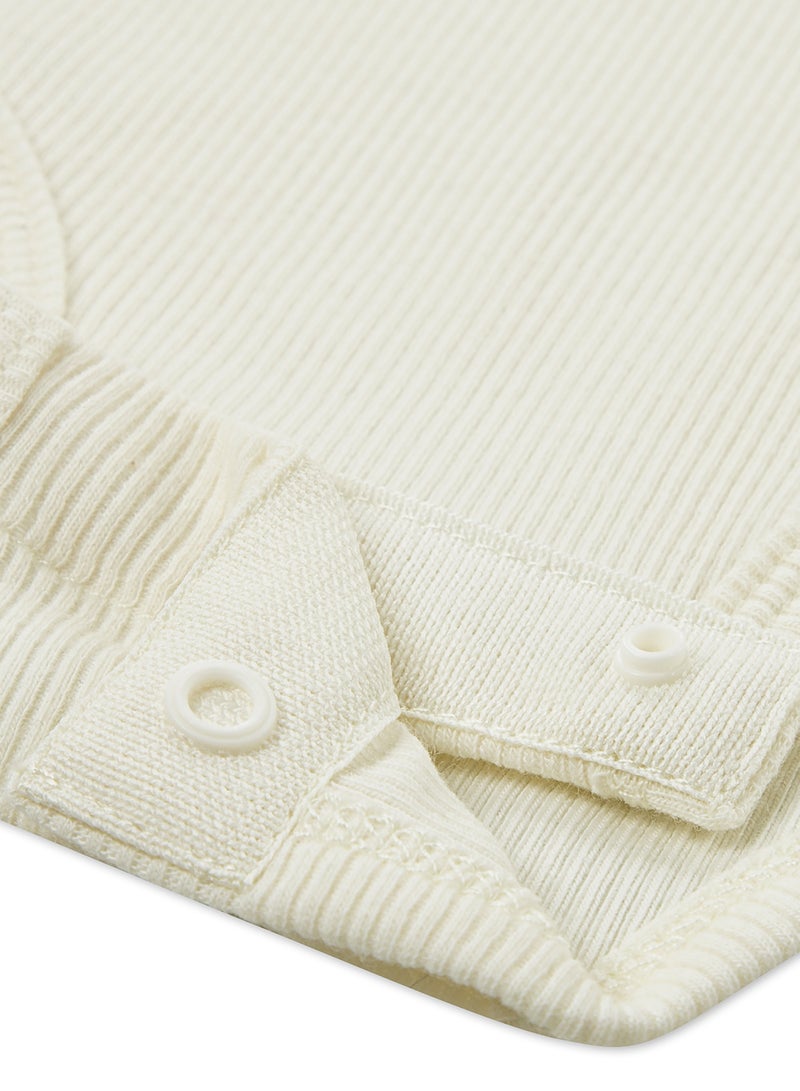 Nike Kids 3 Pack Ribbed Bow Bodysuit Gift Set - Image 4