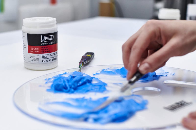 Liquitex Acrylic Satin Gel 237ML, Transparent - Image 3