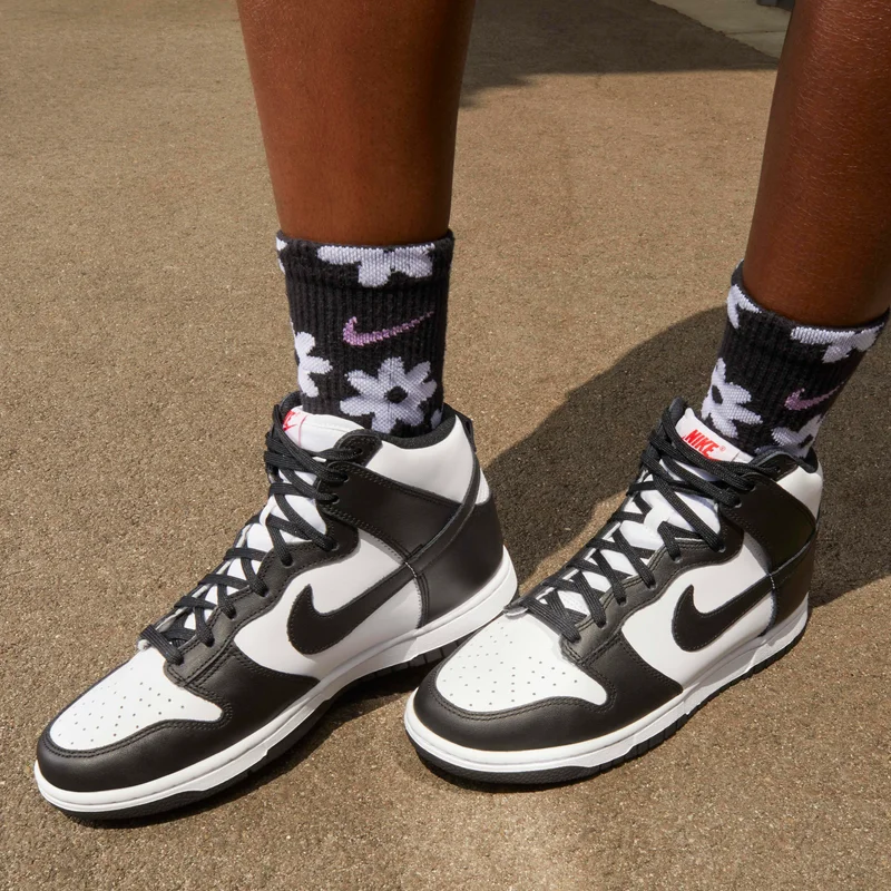 Nike Women's Dunk High Shoes