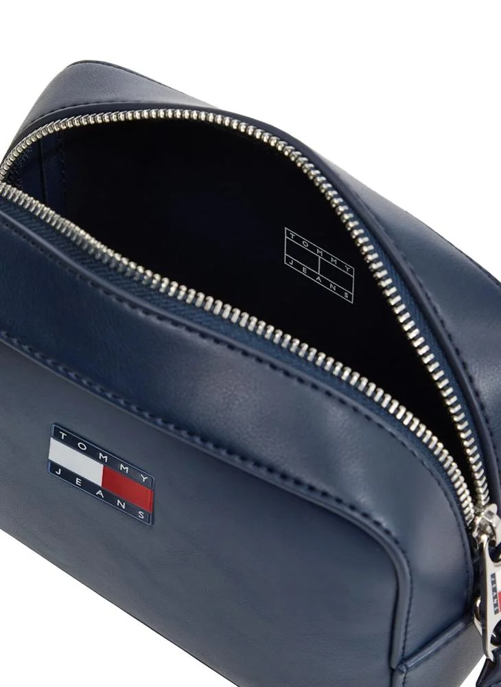 تومي جينز Logo Detail Zip Over Crossbody