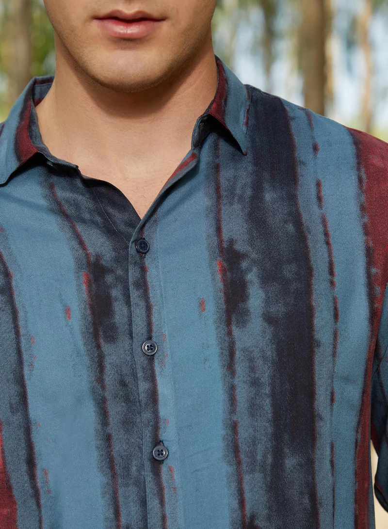 كامبوس سوترا Men's Cornflower Blue Dark-Tone Brushed Shirt