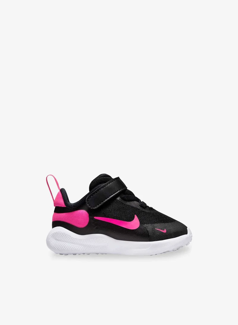 Nike Kids' Revolution 7 Shoes