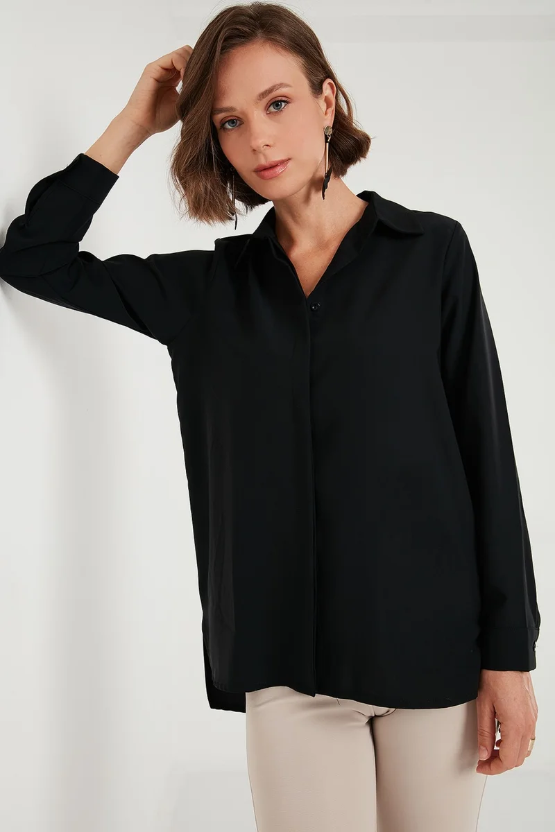 Lela Regular Fit Short Front Long Back Plain Shirt Women's Shirt 611GO020
