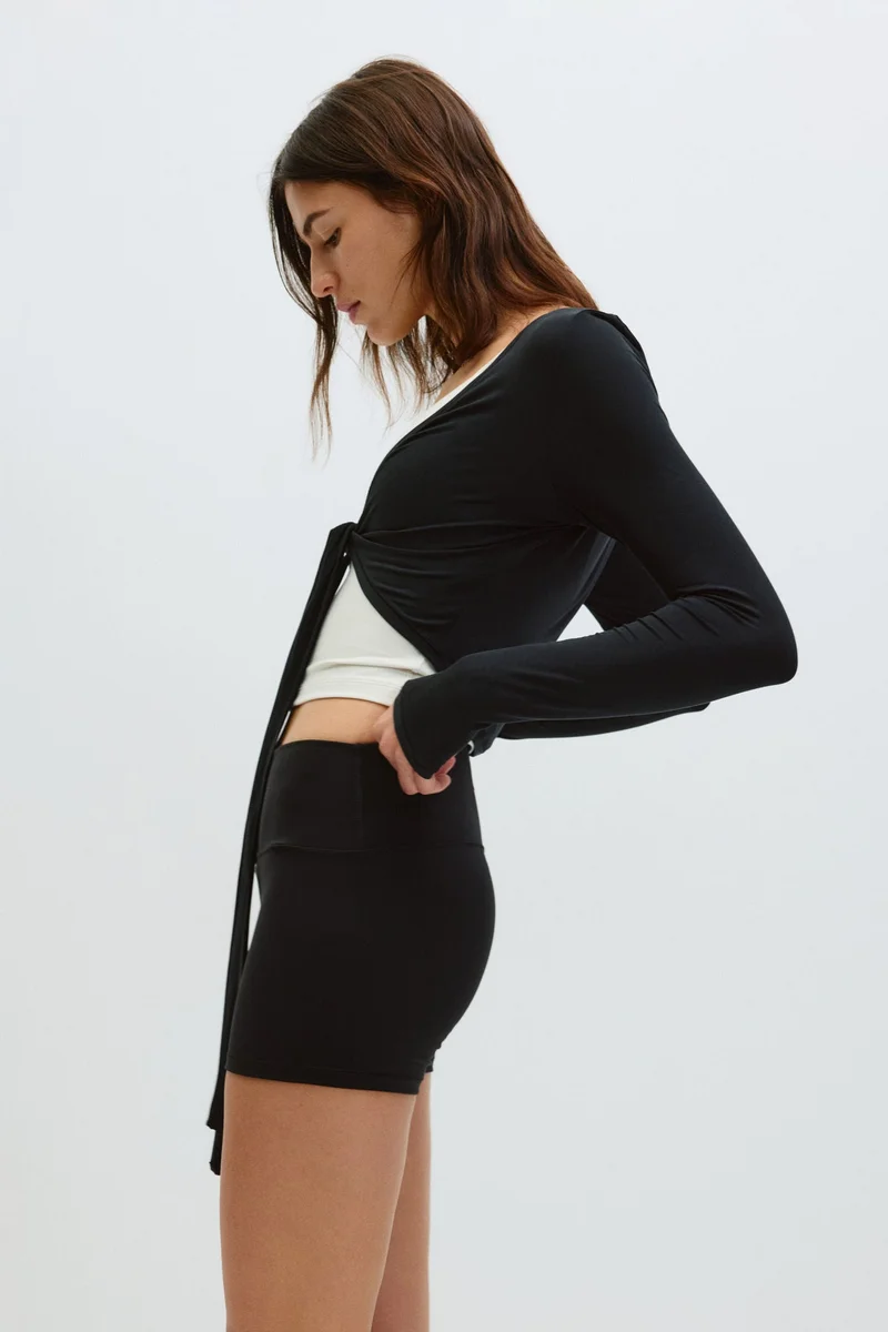H&M  Sports hotpants with SoftMove™ for Women | Best Price UAE