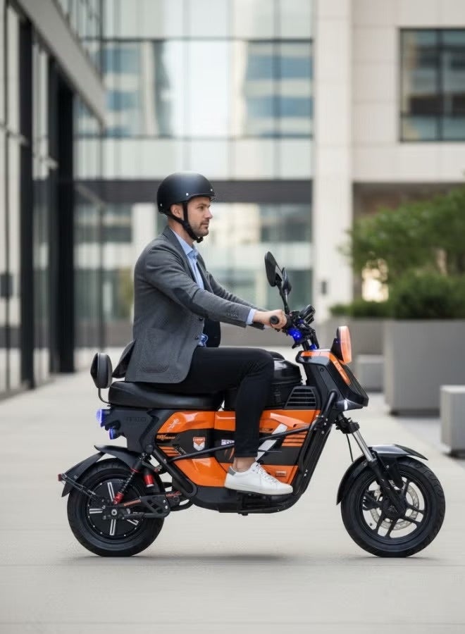 Electric scooter for adults with a 72V 50Ah lithium battery, 5000W motor, and oil brakes. - Image 5