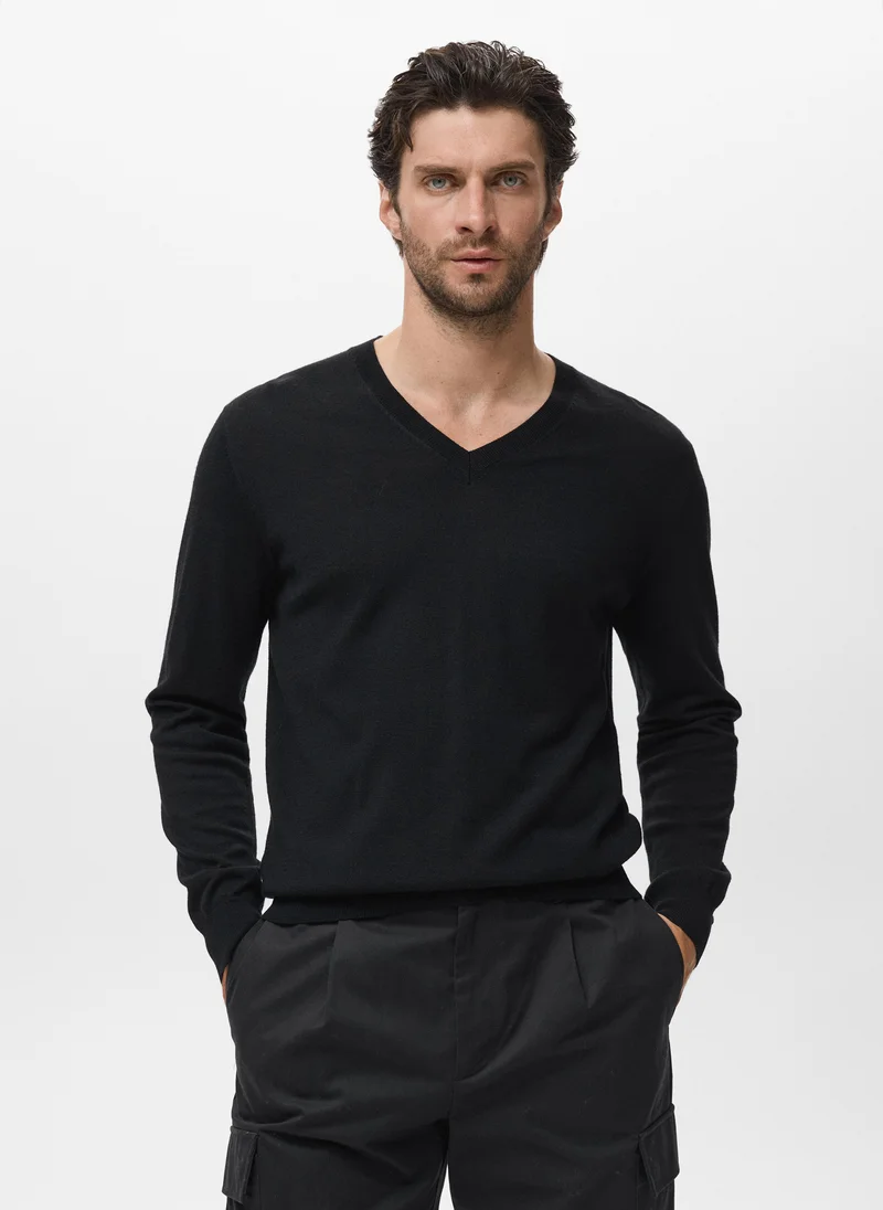 مانجو مان 100% Merino Wool V-Neck Sweater