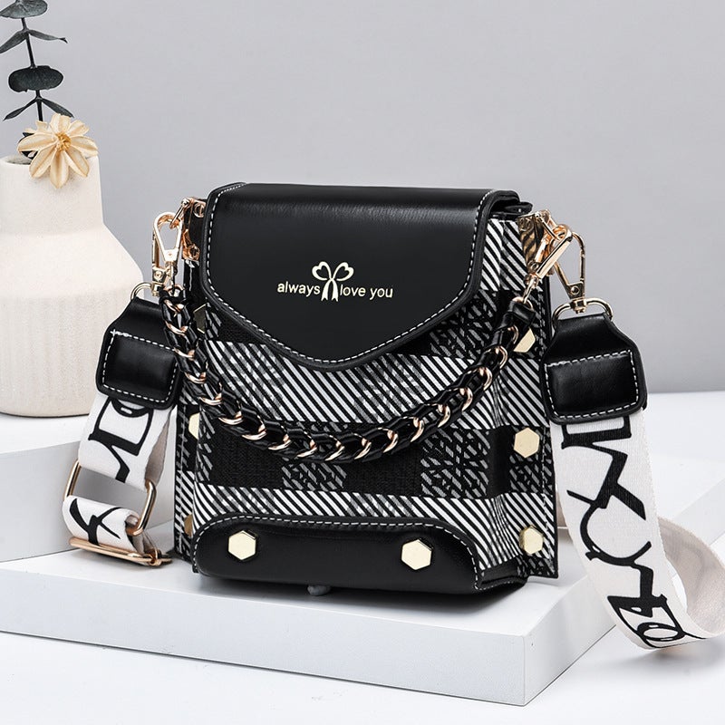Mobile Phone Bag 2023 New Fashion Printed Chain Shoulder Bag Korean Style Trendy Personalized Small Bag Chain Bag - Image 5