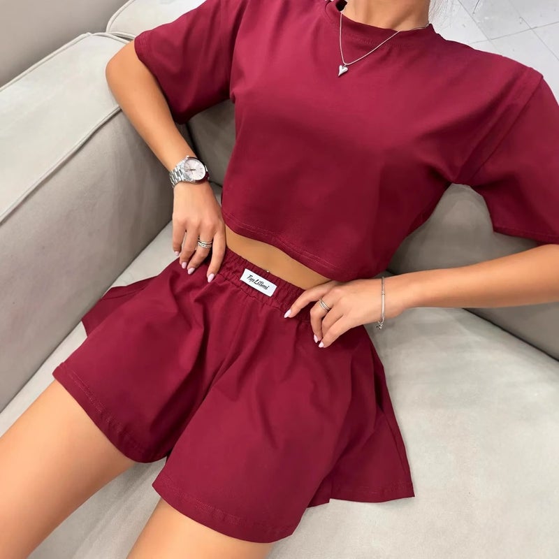 مجموعة قطعتين بأكمام قصيرة وشورت نسائي عادي جديد 2026 بلون سادة - Image 4
