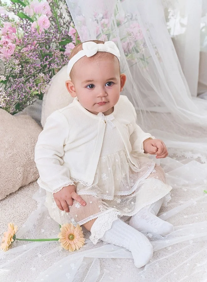 ديف اند بيلا طقم فستان رومبير أبيض مكون من 3 قطع