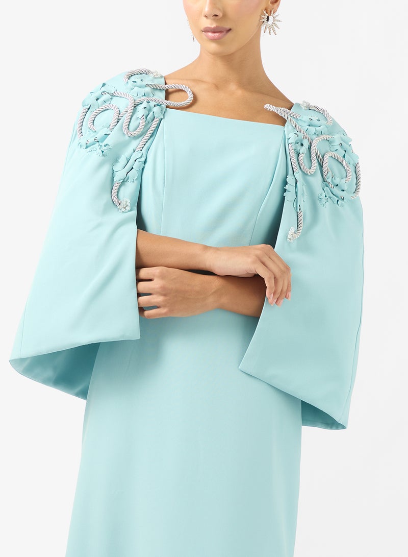 ايرا فستان ماكسي بأكمام كاب مزينة - Image 3