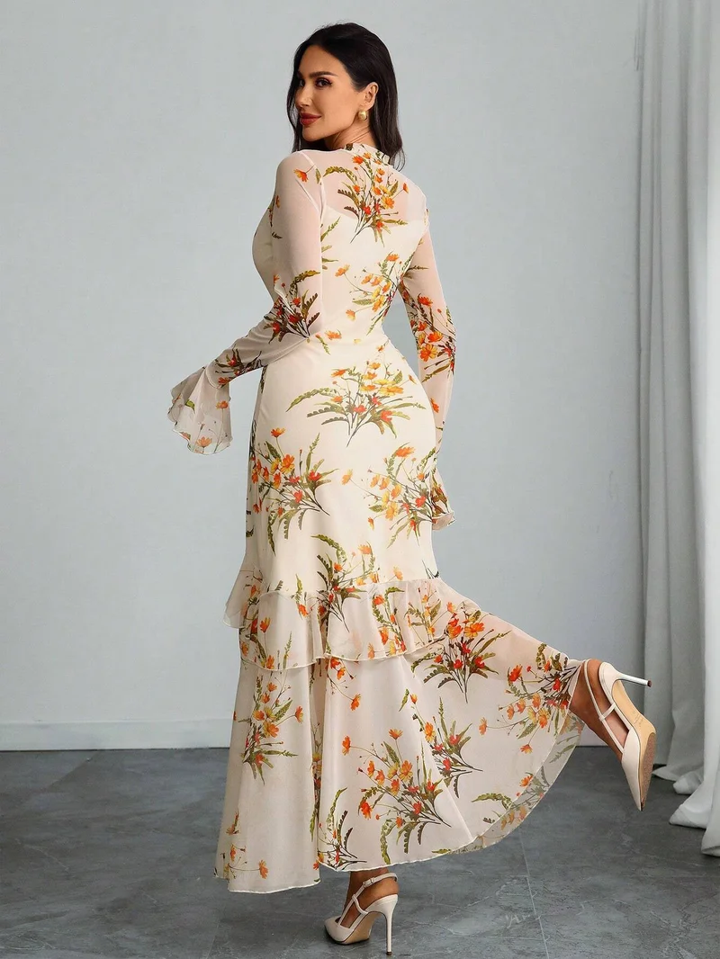 أوجيدر Off White Bell Sleeve Printed Ruffle Detail Dress